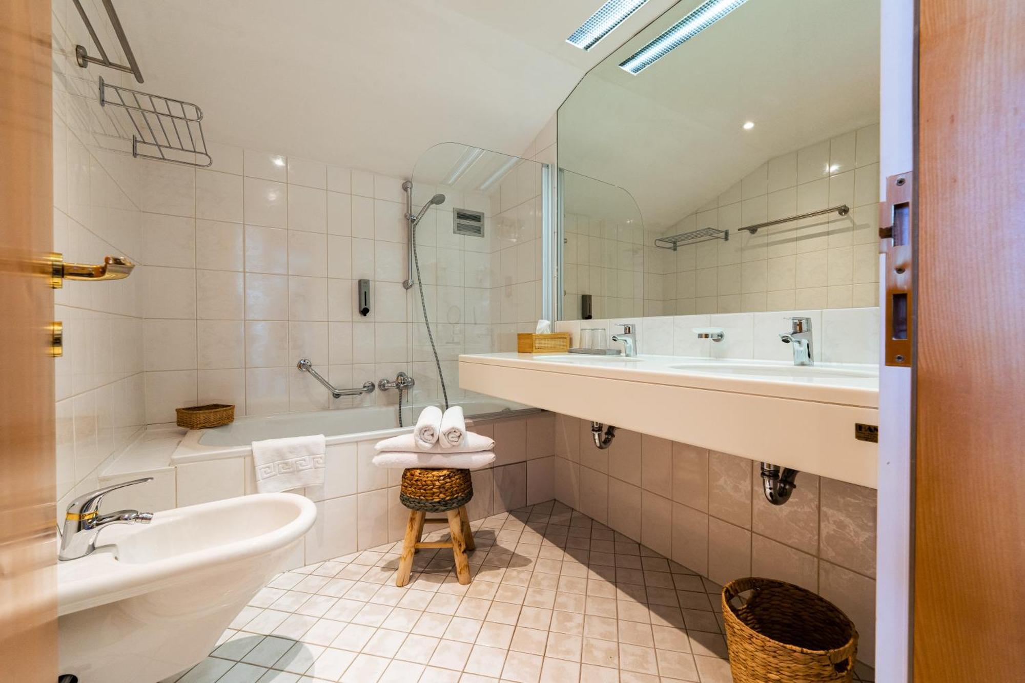 Boutique Hotel Olympia Seefeld in Tirol Kültér fotó