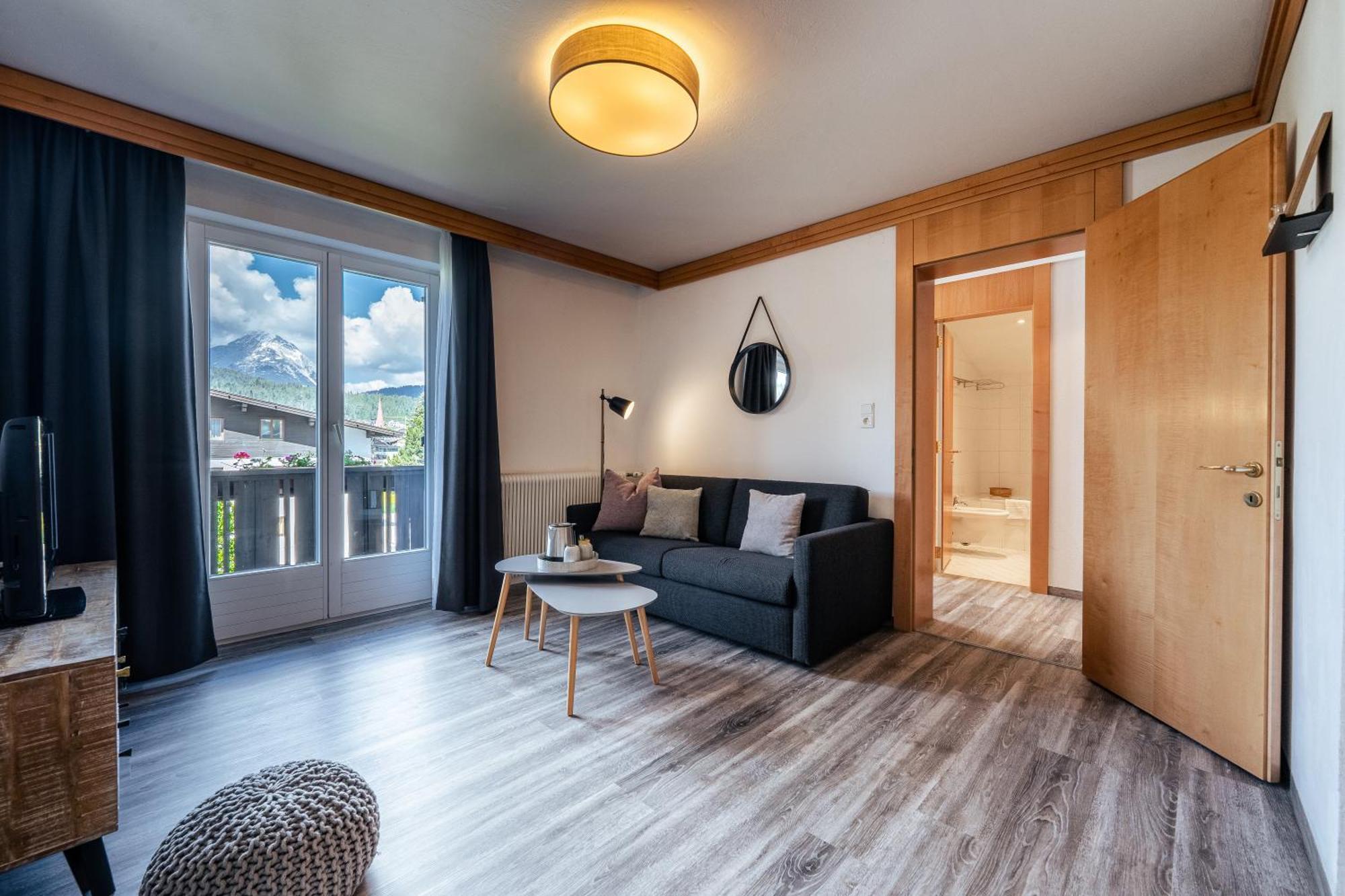 Boutique Hotel Olympia Seefeld in Tirol Kültér fotó